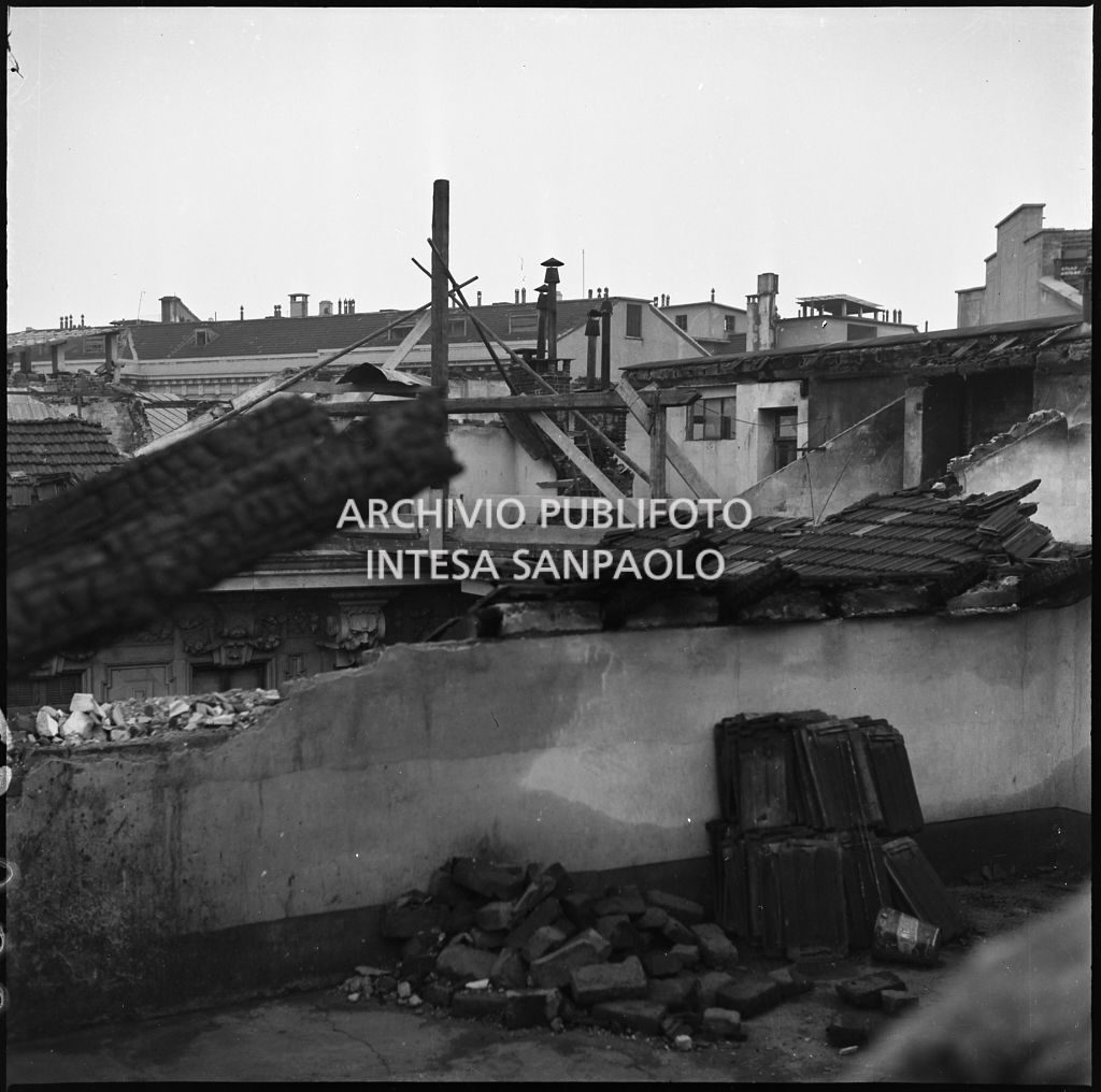 Bombardamenti. Ing. Zoberto