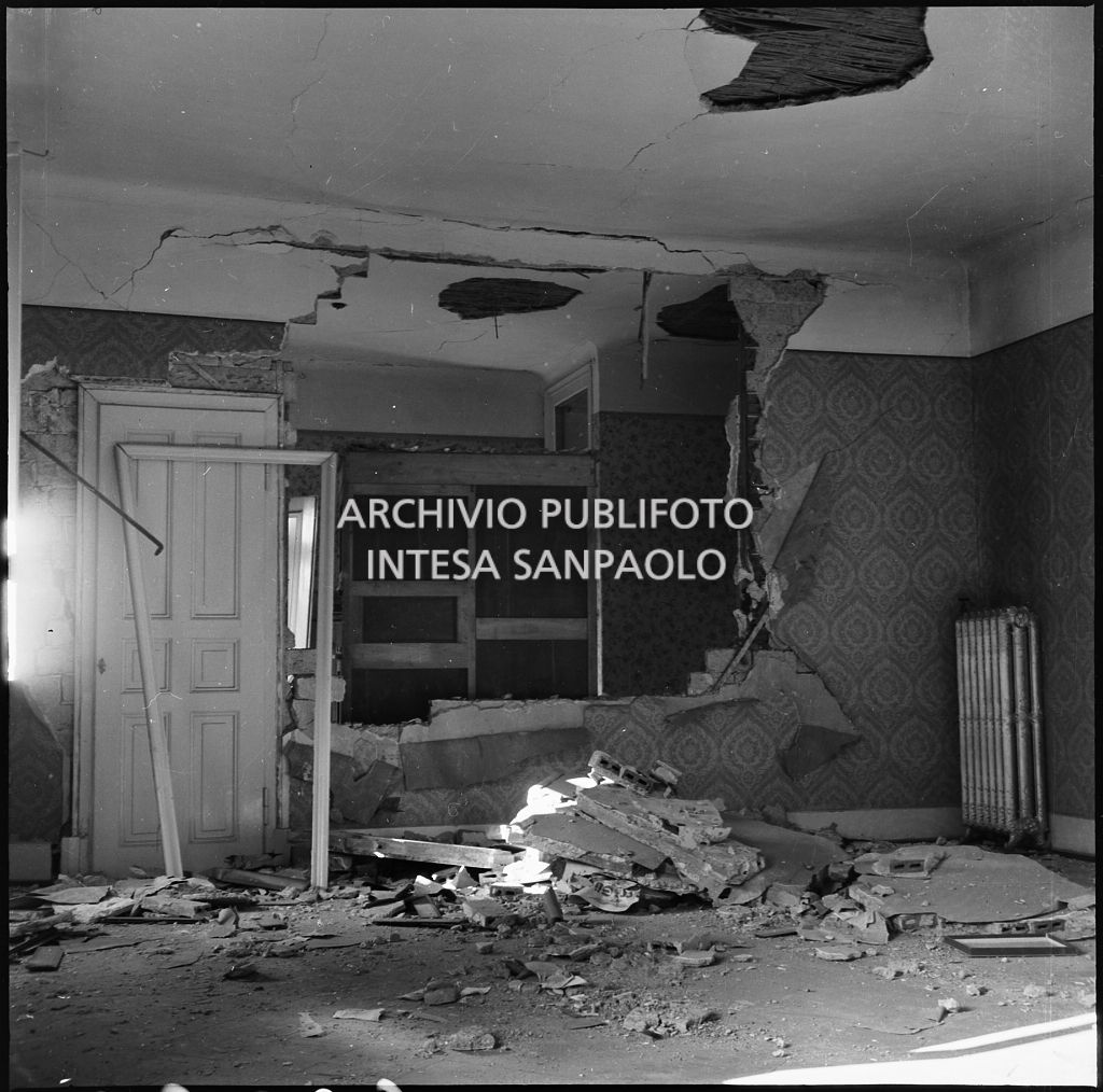 Bombardamenti. Ing. Zoberto