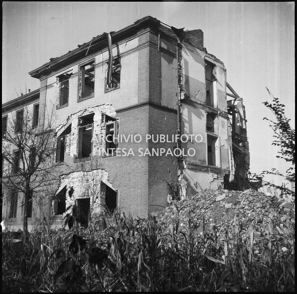 Bombardamenti. Ing. Zoberto