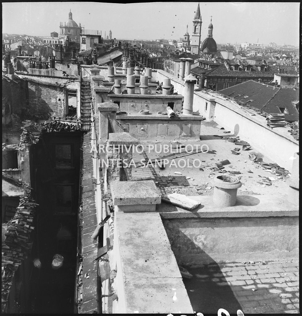 Bombardamenti. Via Torino 23 (Pescetto)