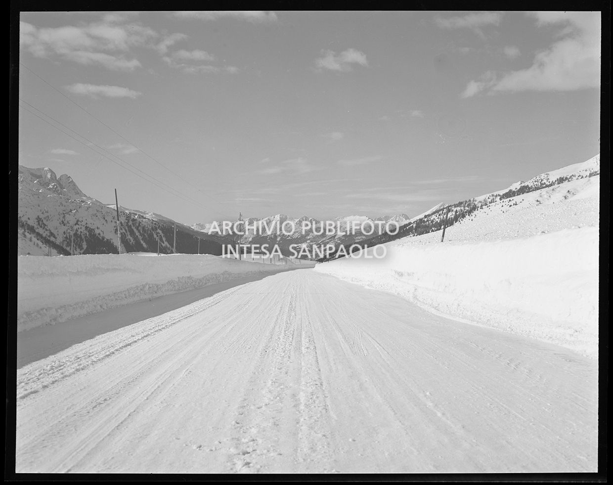 Strada di montagna<br>25238