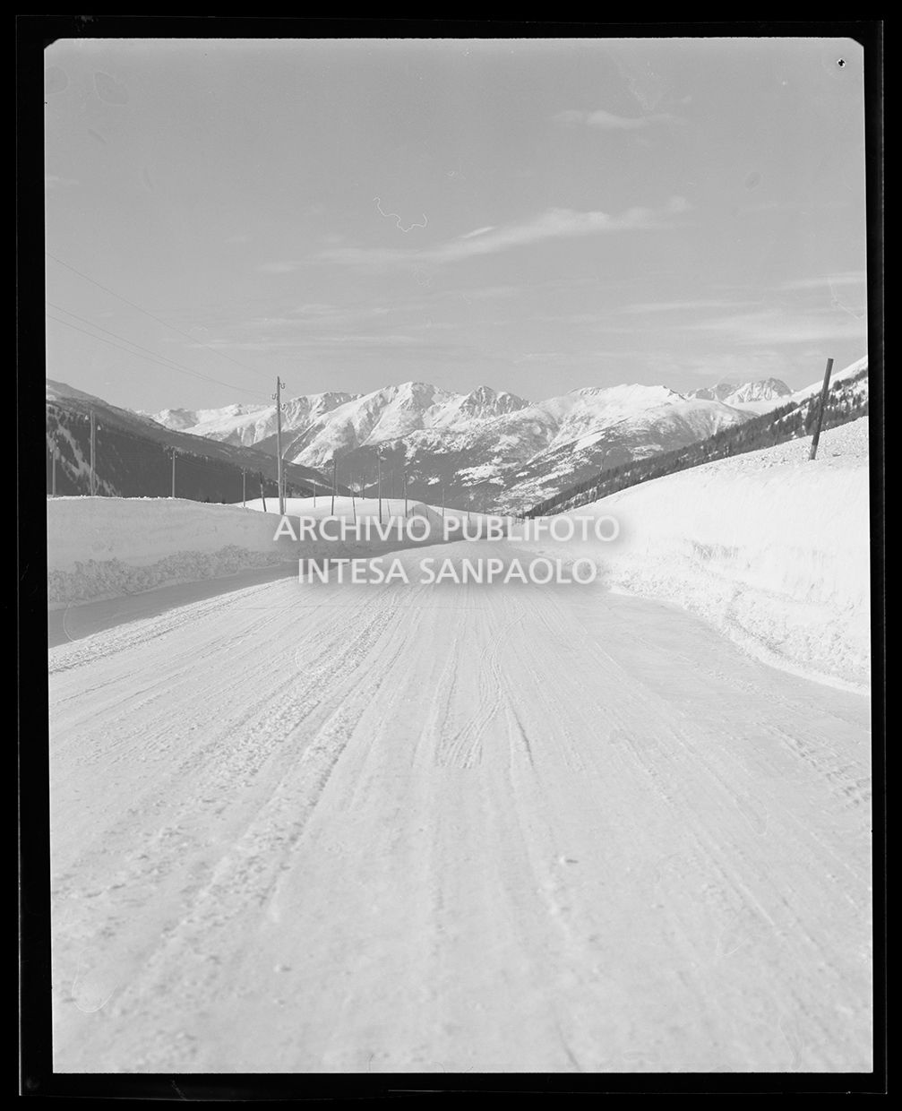 Strada di montagna<br>25239