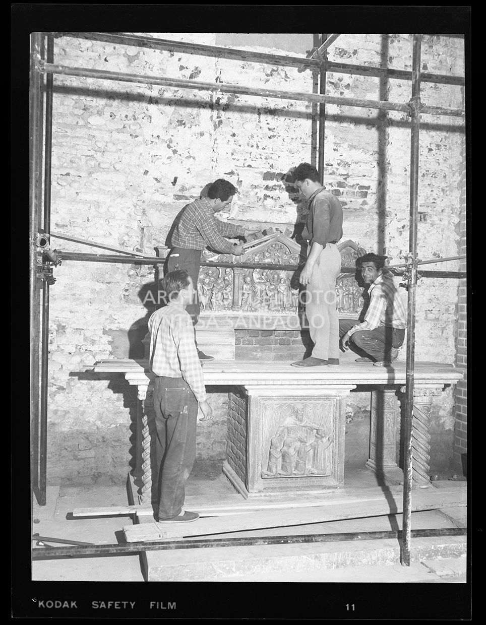 Lavori di restauro<br>28322