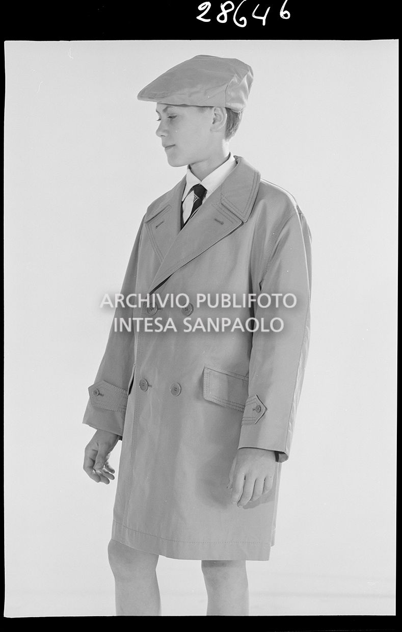 Bambino con soprabito e coppola<br>28646