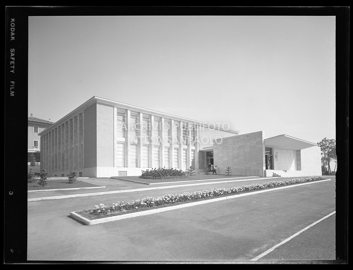 Esterno di un edificio<br>29732