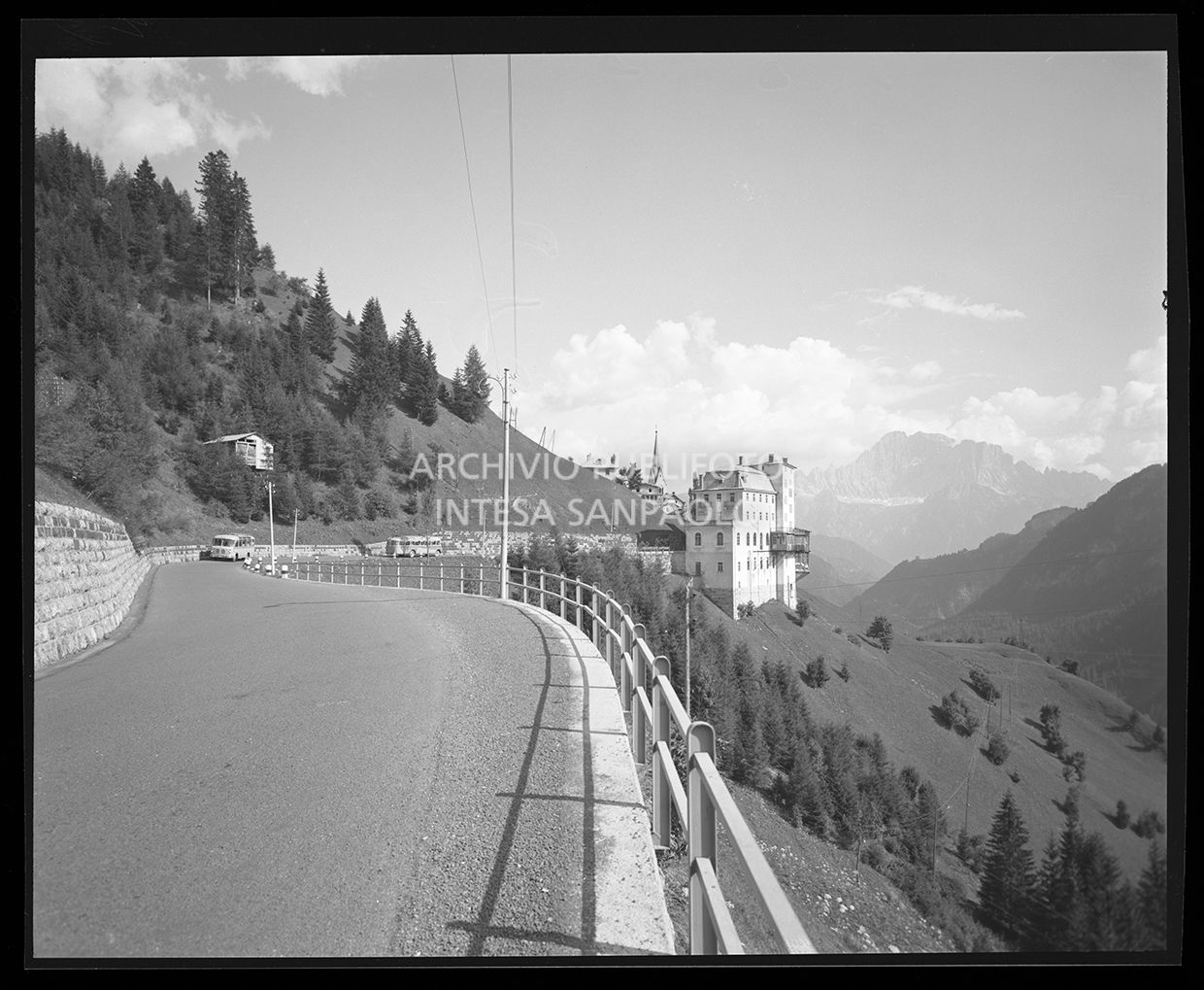 Strada di montagna<br>29917