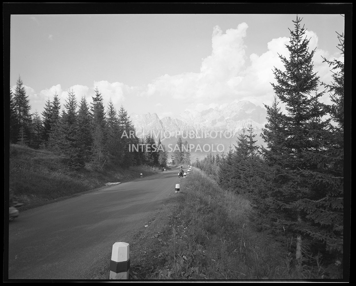 Strada di montagna<br>29923