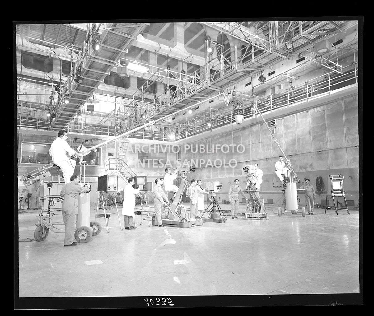 Tecnici audio e telecamere<br>10335