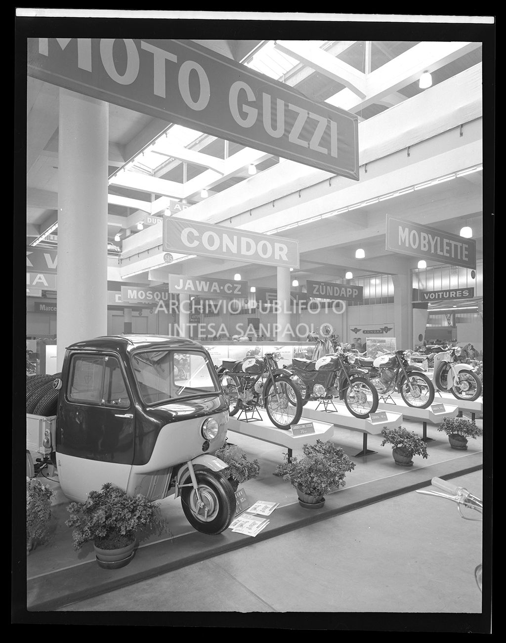 Veduta dell'esposizione<br>16237