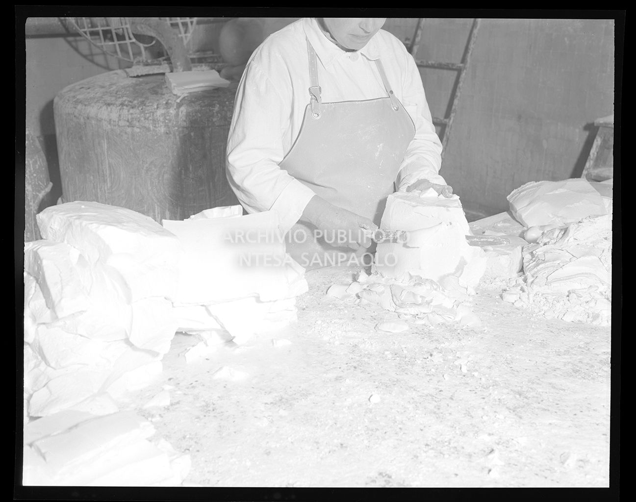 Uomo al lavoro<br>17371