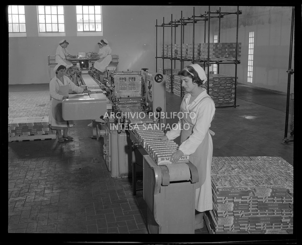 Lavoratrici in catena<br>17417