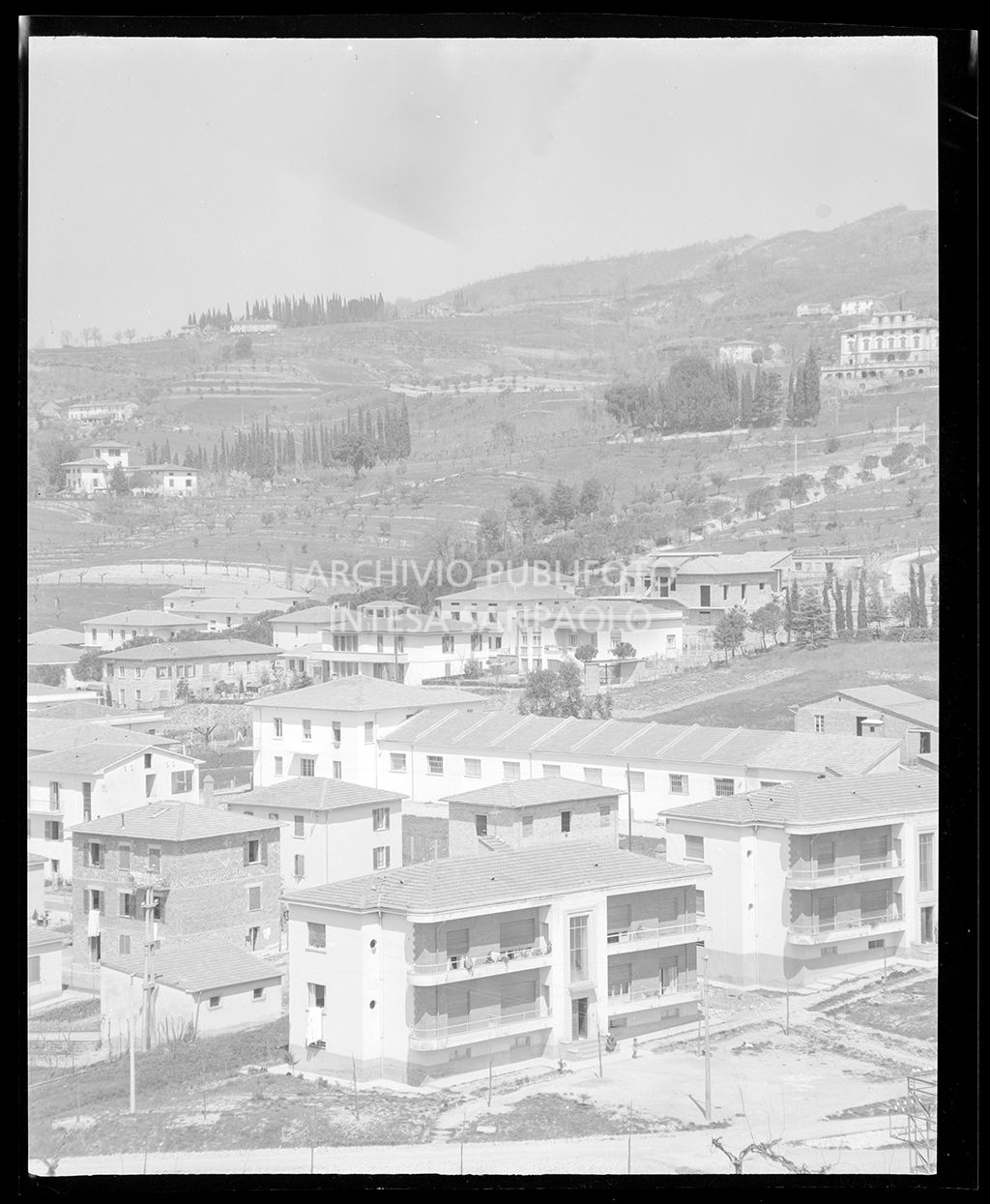 Veduta aerea (abitazioni?)<br>17418