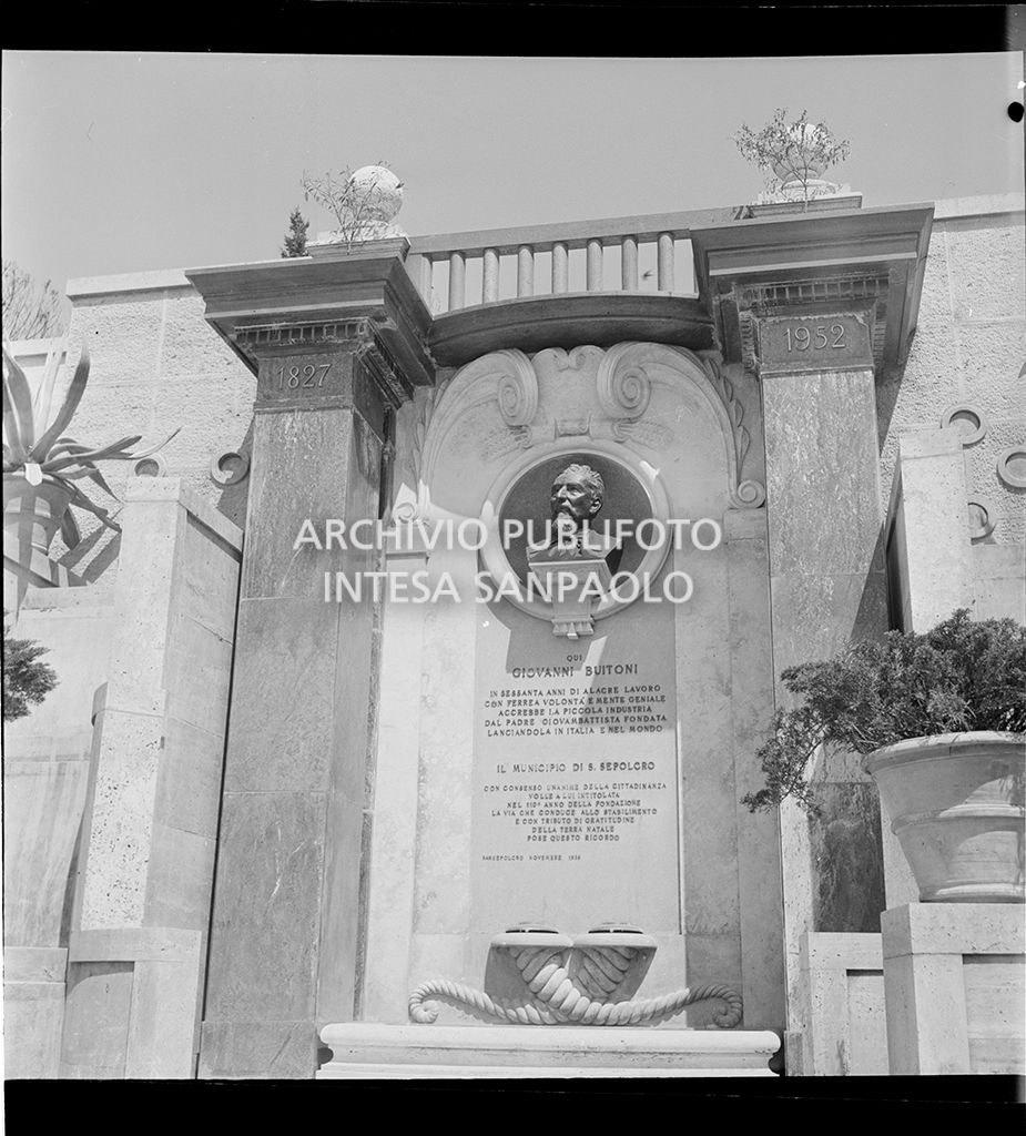 Monumento a Giovanni Buitoni a Sansepolcro<br>17466