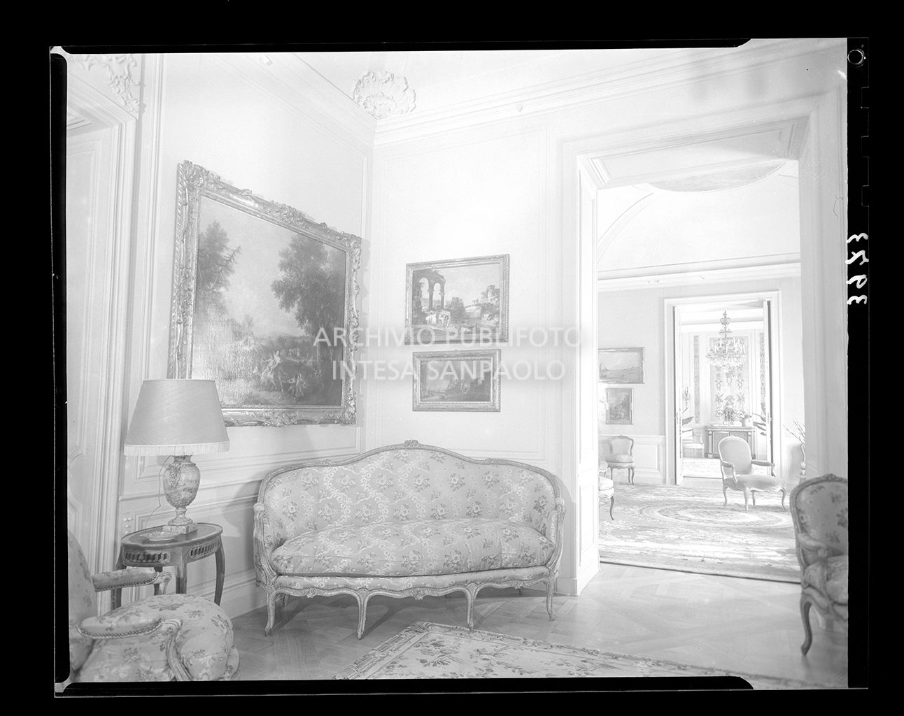 Salotto di una casa d'epoca<br>3973