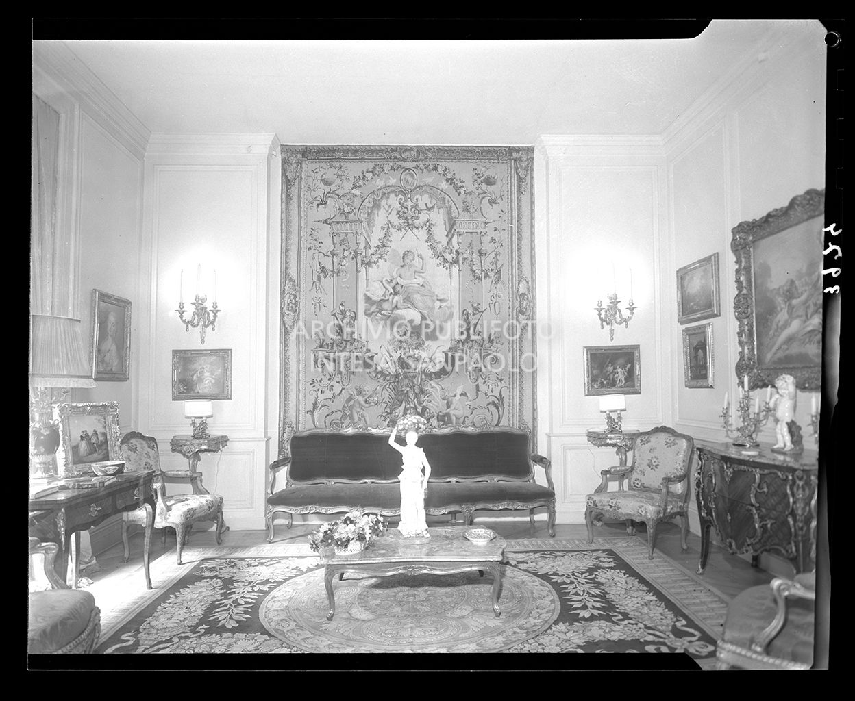 Salotto di una casa d'epoca<br>3974