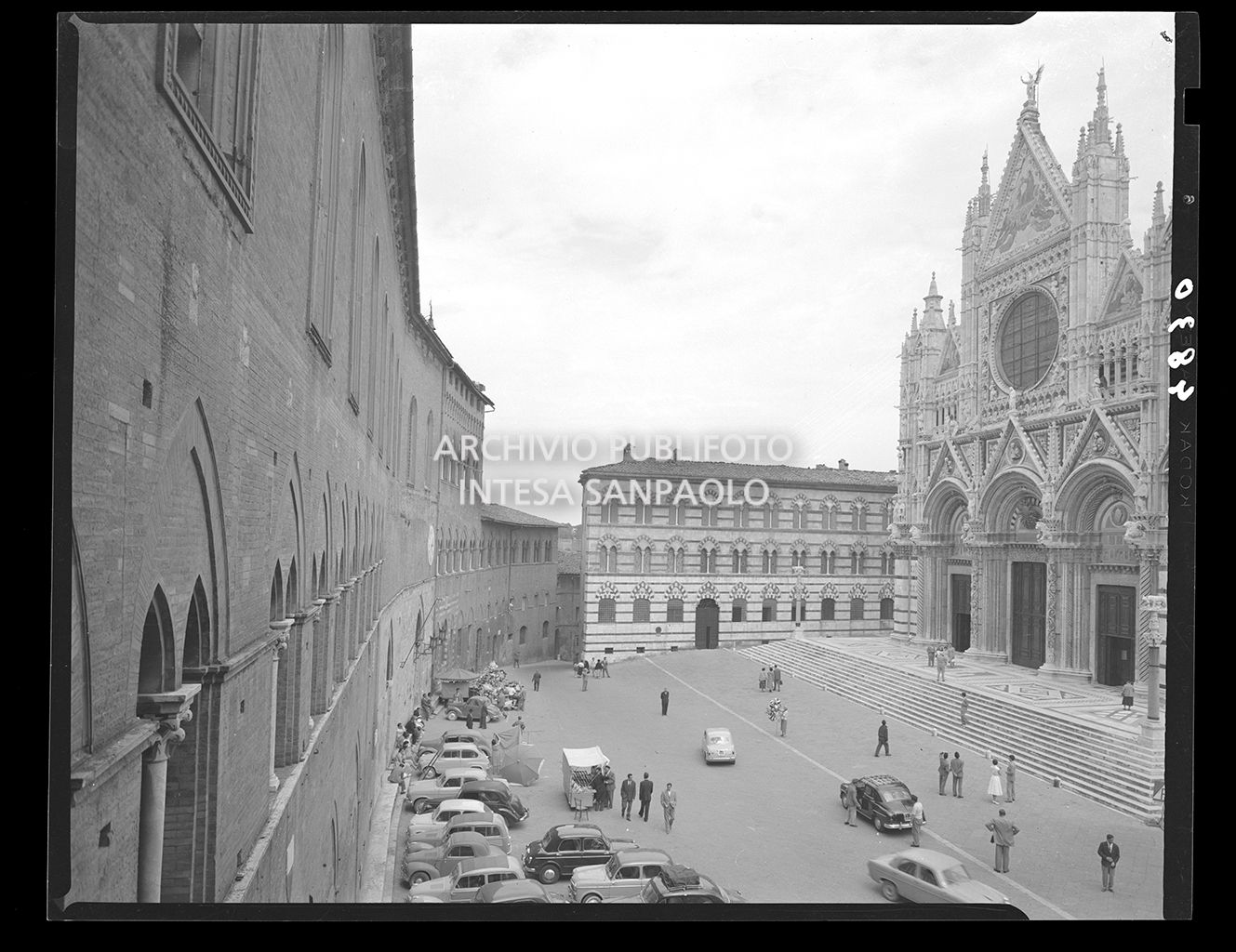 Piazza del Duomo<br>4830