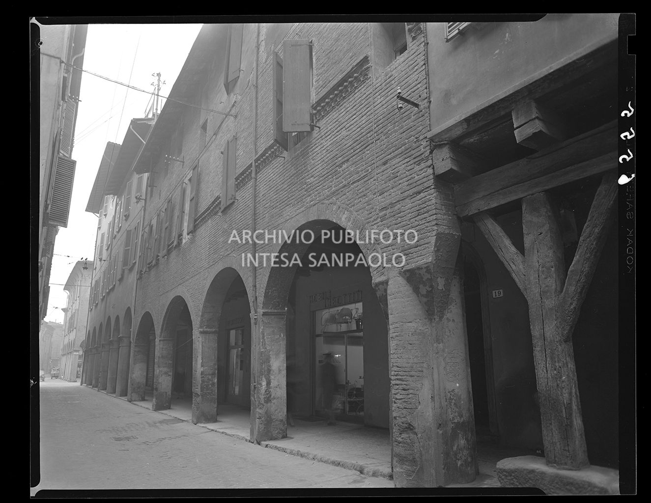 Via Marsala, 19<br>6555