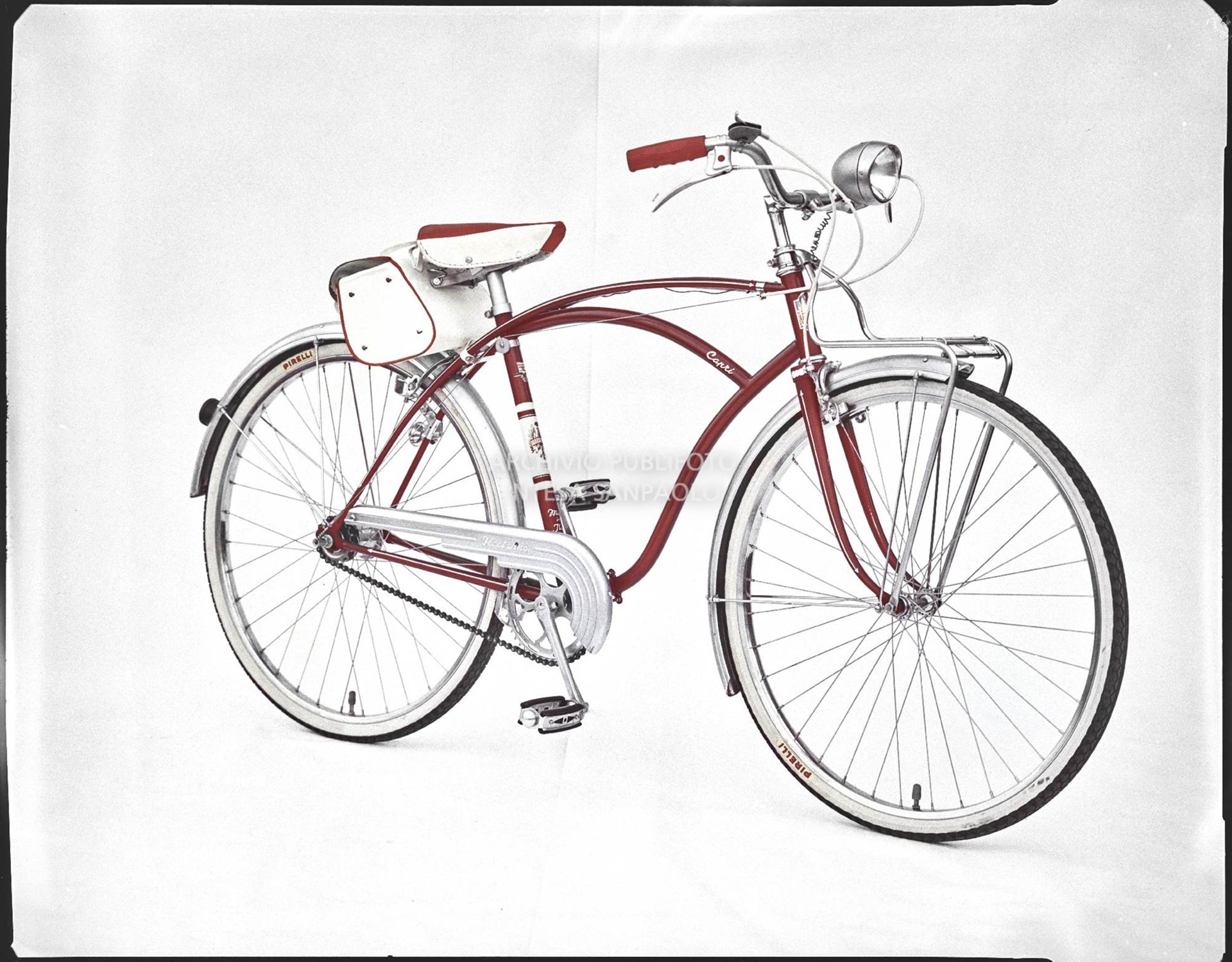 Bicicletta Bianchi modello Capri con copertoni Pirelli<br>2659