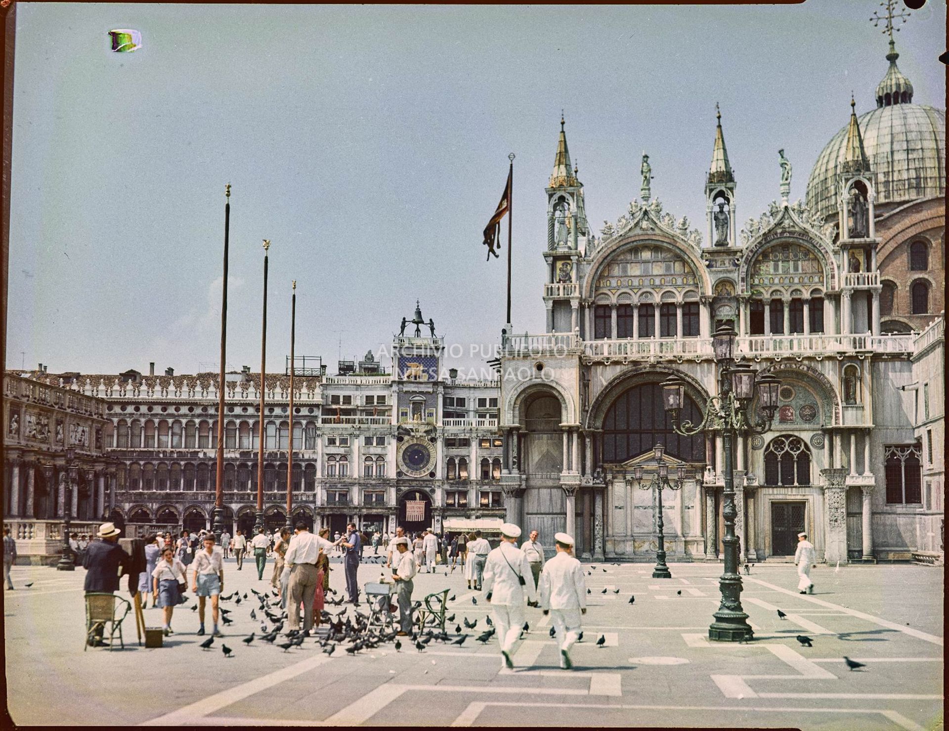 Veduta della torre del'orologio e della Basilica di San Marco<br>305