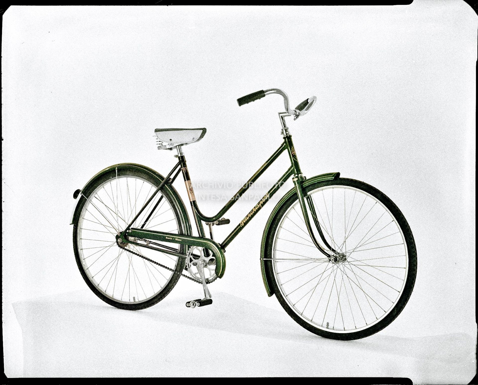 Bicicletta Bianchi da donna, modello Bianchisport di colore verde dotato di freno "contropedale"<br>3627