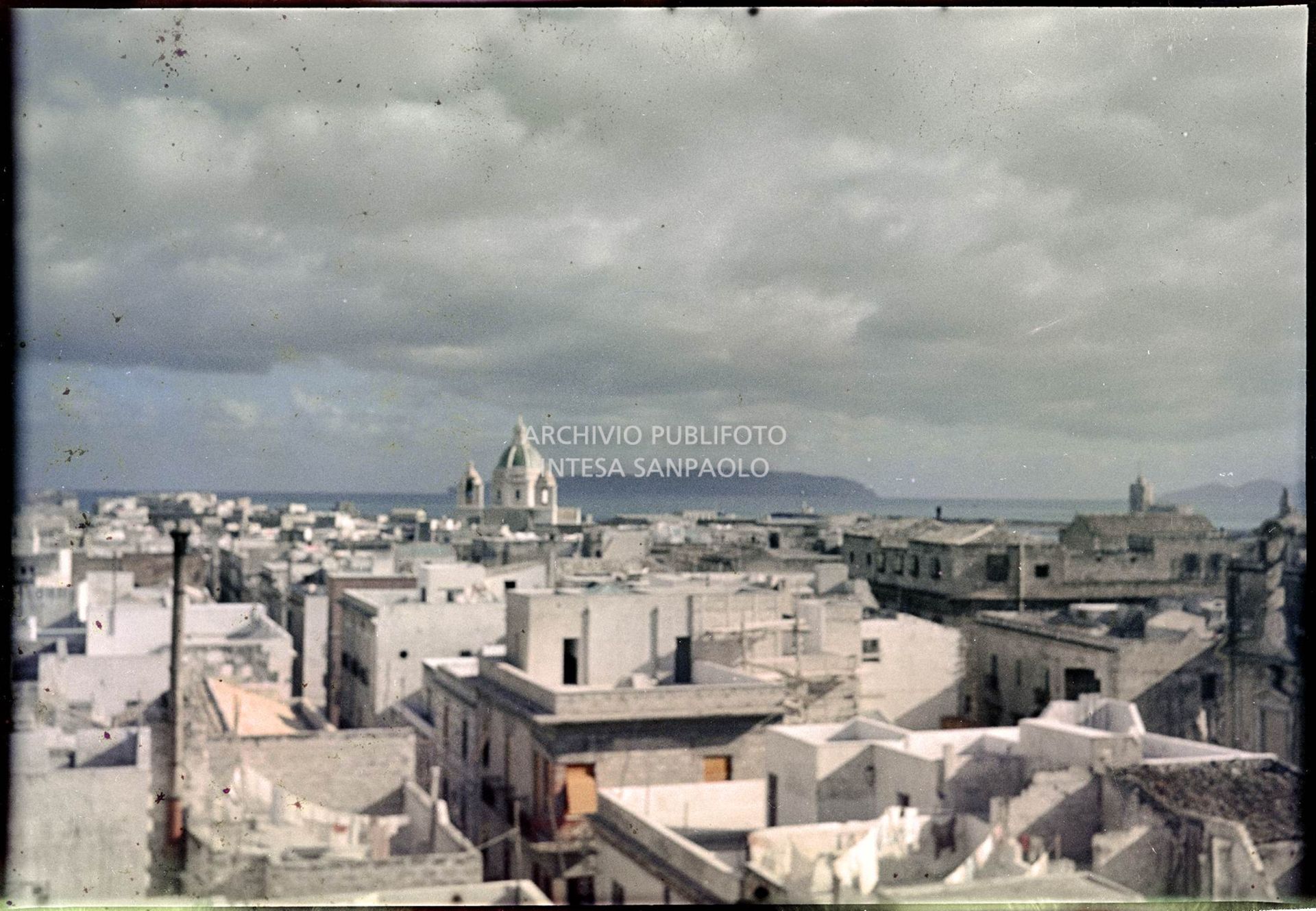 Veduta dei tetti di Trapani<br>400