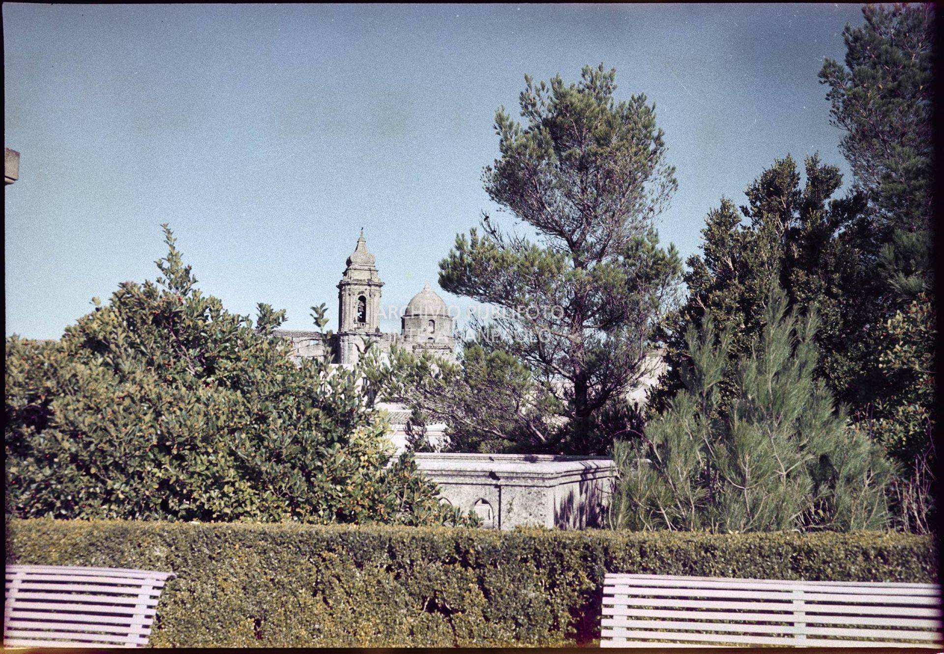 Vista di un parco a Erice<br>403
