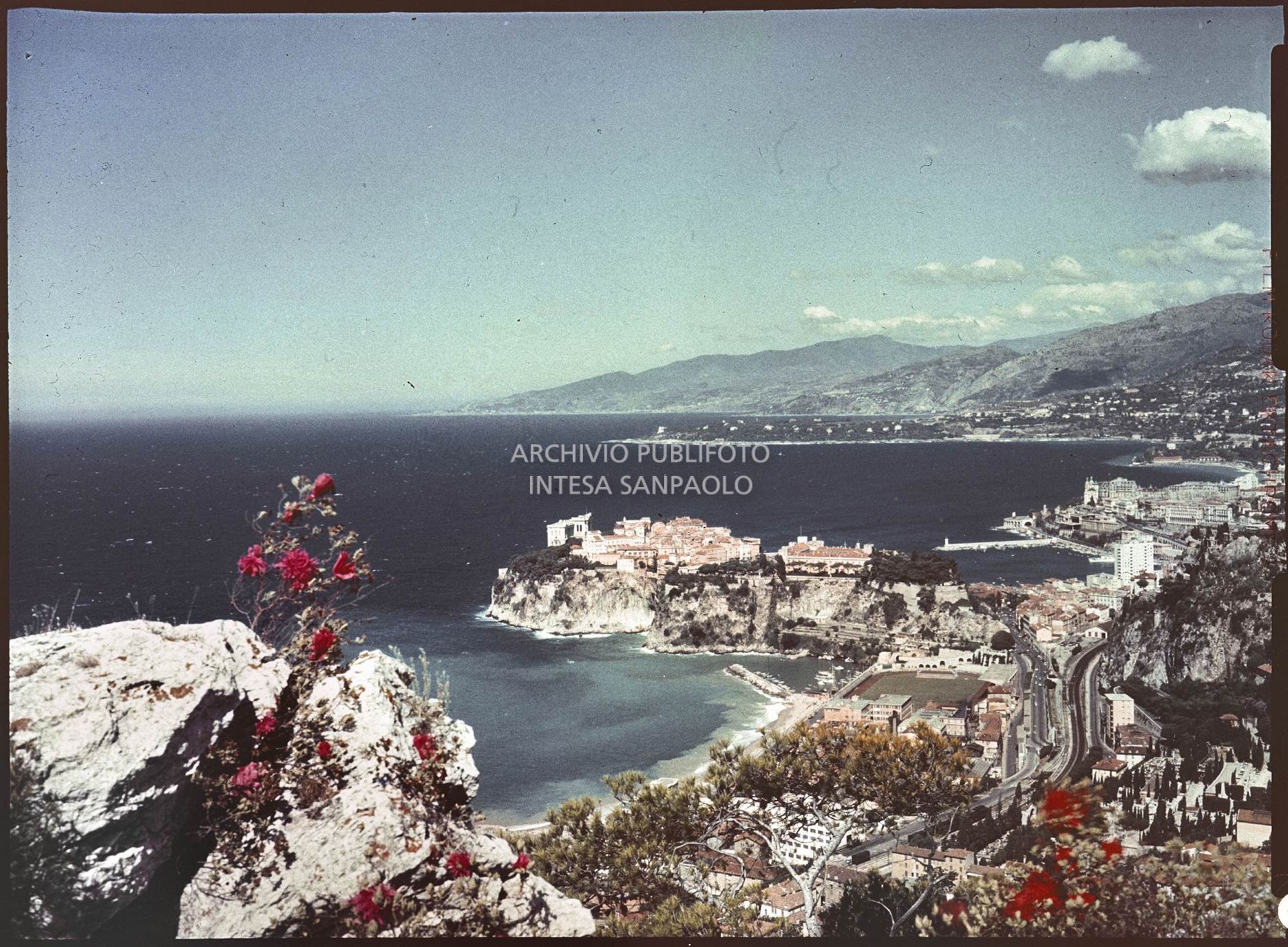 Vista su Monte Carlo e sul mare<br>5925