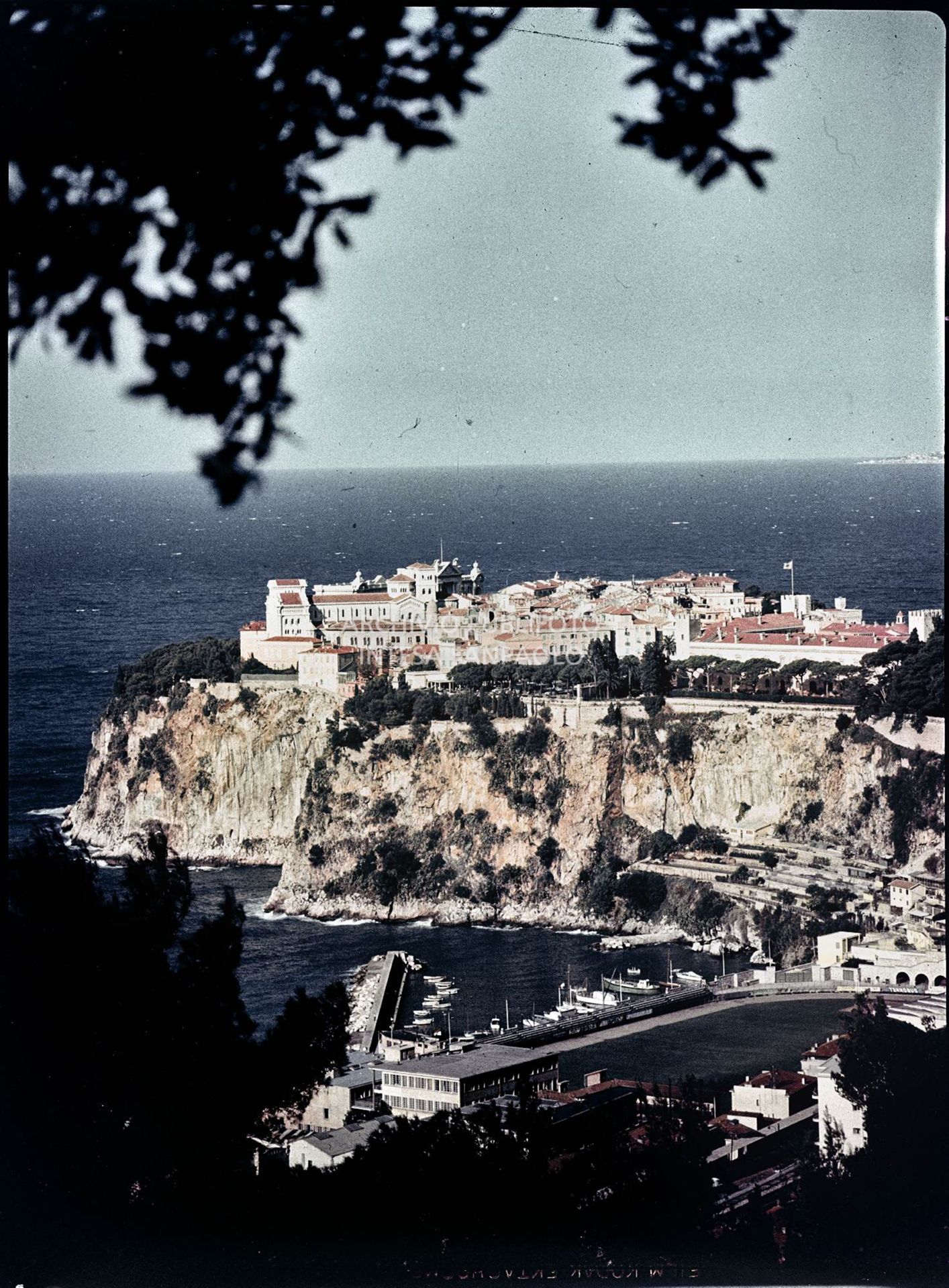 Vista sul centro storico di Monaco ed il mare<br>5933