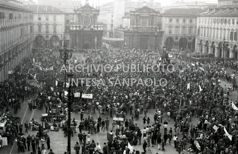 Manifestazione metalmeccanici, in piazza San Carlo a Torino, nel giorno dello sciopero nazionale<br>731931/18