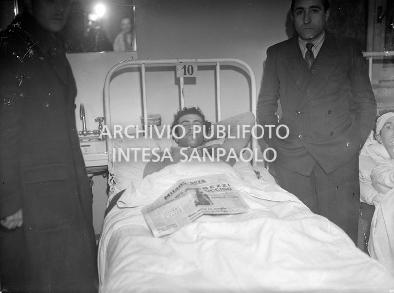 Aramis Cordara, complice della coppia di banditi Bezzi-Barbieri, ricoverato al Policlinico di Milano dopo essere stato ferito nel conflitto a fuoco con la polizia dove ha perso la vita Sandro Bezzi