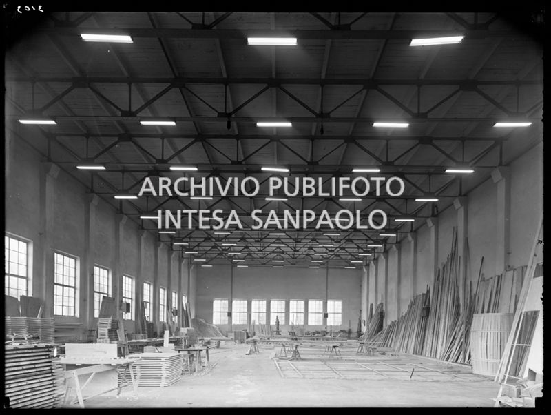 Veduta di un laboratorio della sezione scenografia del Teatro alla Scala di Milano.<br>716647/3
