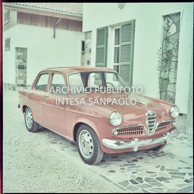 Alfa Romeo Giulietta Archivio storico Intesa Sanpaolo Publifoto