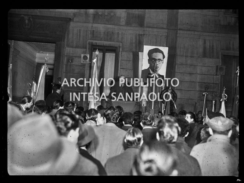 Discorso in occasione della commemorazione di Eugenio Curiel organizzata dal giornale Voce comunista in piazza Conciliazione a Milano<br>201792