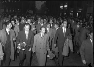 In seconda fila si riconoscono Ubaldo Rey, Ugo Angelino e Sergio Viotto