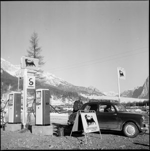 Cartello Energol e Supercortemaggiore.<br>