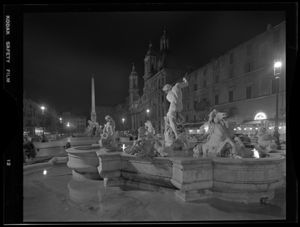 Fontana del Nettuno in piazza Navona<br>