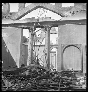 L'arco risulta visibile per la distruzione del tetto dei Saloni Napoleonici della Pinacoteca di Brera