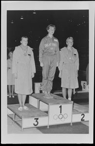 Podio del nuoto, 200 metri rana femminili<br>