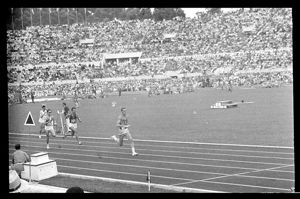 Seconda serie delle semifinali della staffetta 4x100 maschile<br>