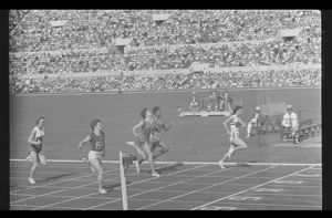 Seconda serie delle semifinali dei 100 metri piani femminili<br>